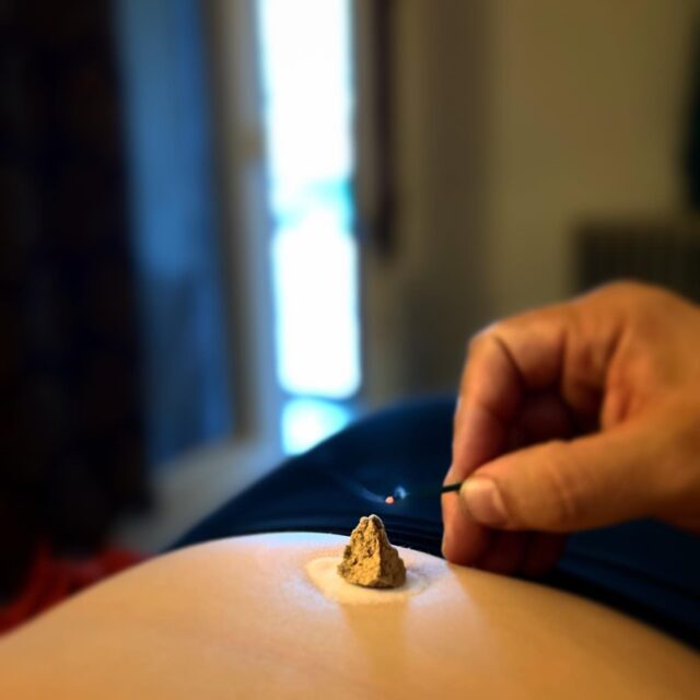 ✨Women's Health and Classical Acupuncture✨ Classical acupuncture has been increasingly recognized for its potential benefits in addressing various aspects of women's health. This holistic approach focuses on restoring balance within the body’s energy systems, thereby promoting overall well-being.

💕Key Areas of Focus💕

- Menstrual Disorders | Acupuncture can be effective in managing conditions such as irregular periods, dysmenorrhea (painful periods), and premenstrual syndrome (PMS). By targeting specific acupuncture points, practitioners aim to regulate hormonal fluctuations and alleviate associated symptoms.

- Fertility Support | Many women seeking to conceive have turned to acupuncture as a complementary therapy. Research suggests that acupuncture may enhance fertility by improving ovarian function, regulating menstrual cycles, and reducing stress—factors that can impact conception.

- Pregnancy and Labor | Acupuncture is also utilized during pregnancy to address common discomforts such as nausea, fatigue, and back pain. Additionally, it may aid in preparing the body for labor and can be used to manage labor pain effectively.

- Menopause Management | As women transition into menopause, acupuncture may provide relief from symptoms such as hot flashes, mood swings, and sleep disturbances. The goal is to promote hormonal balance and support emotional well-being during this phase of life.